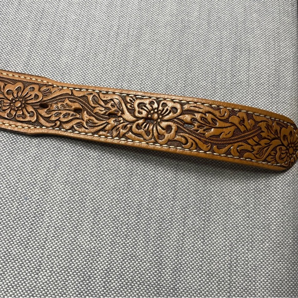 Vintage Livingston Wells&Co Nautical Gold Dealers w/Tooled Leather Hibiscus Belt - Picture 14 of 14